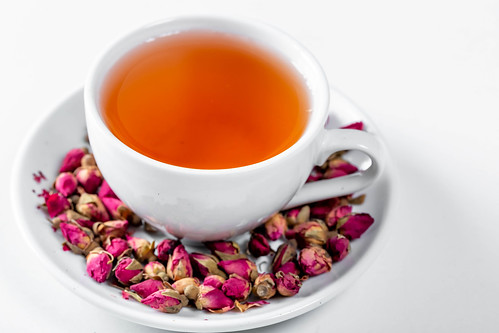 Black Tea with Saucer with Flowers